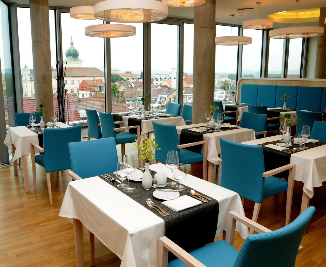 Hotel Erwin Junker Holice Eksteriør billede